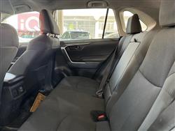 تۆیۆتا ڕاڤ 4